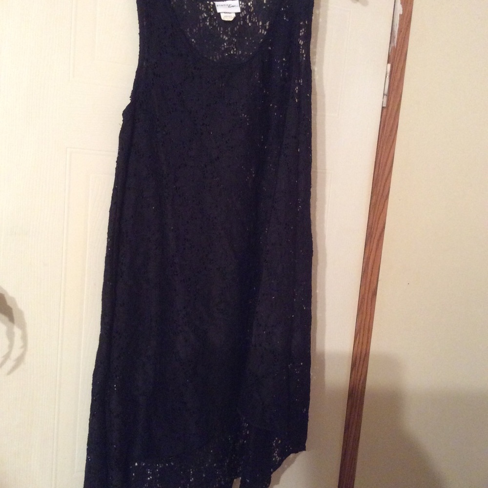Profile medium Black lace dress/cover up